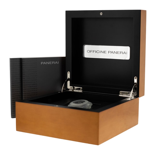 Panerai Radiomir 1940 PAM00513 Image 11